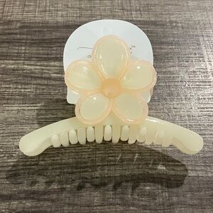 Cream Flower Hair Clip